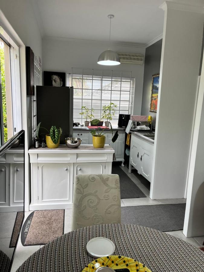 Little River Garden Apartment Somerset West Exterior foto